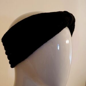 🎄5/$30🎄 Love & Lore Knit Head Band